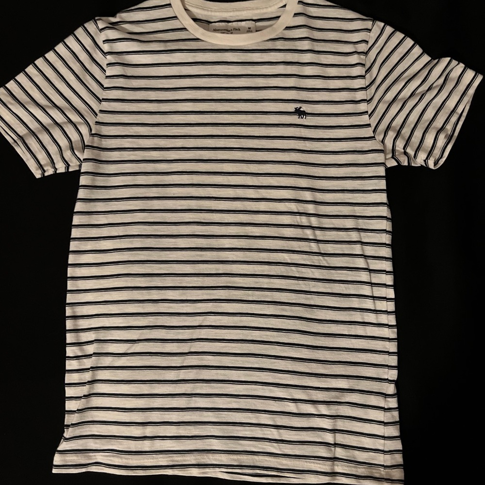 A&F Soft Tee Black and White Stripes